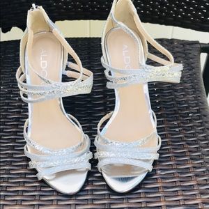 Aldo Women's Silver Metallic Corrine heels
